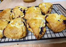 Load image into Gallery viewer, Scones - Blueberry
