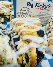 Load image into Gallery viewer, Scones - Blueberry
